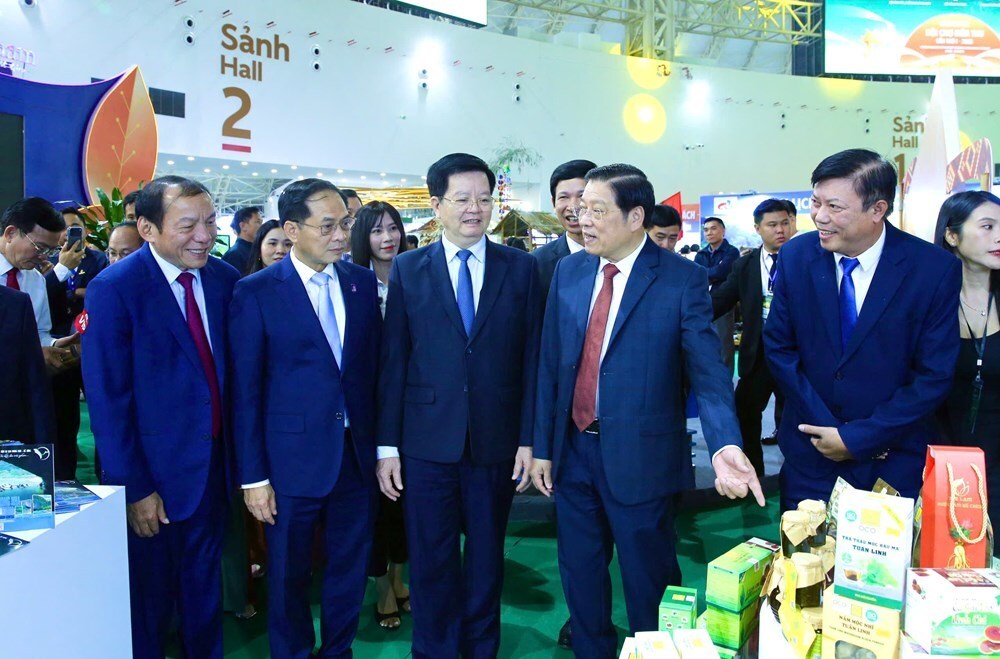 Hội chợ mùa Thu thể hiện khát vọng bứt phá, tầm vóc thời đại của đất nước - ảnh 10