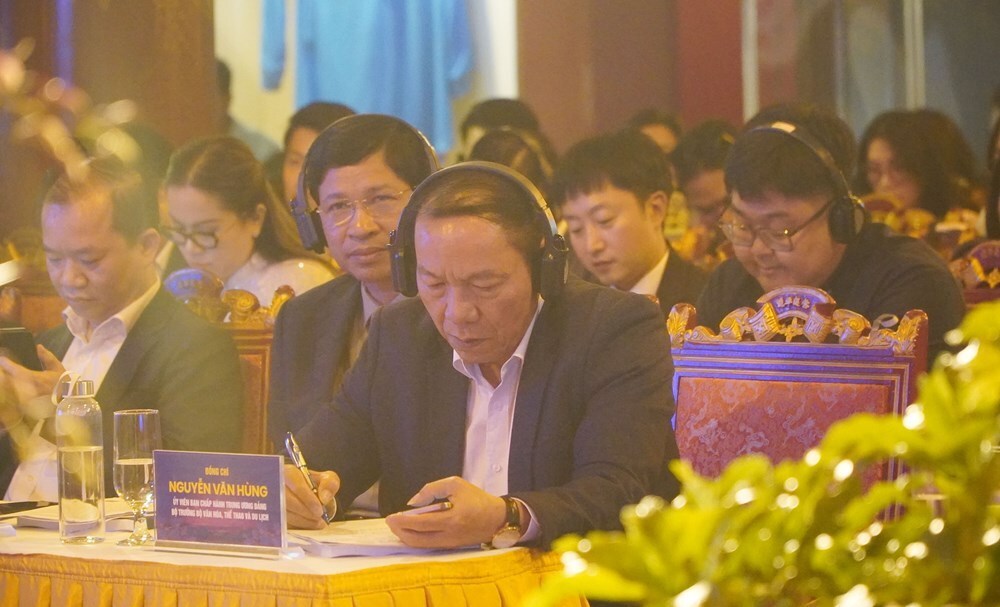 Khai thác các ngành công nghiệp văn hóa để phát triển du lịch bền vững - ảnh 1