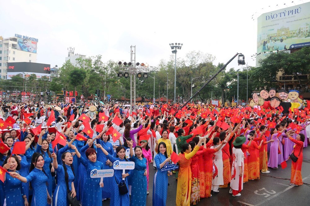  Gìn giữ bản sắc, tạo dấu ấn riêng - ảnh 3