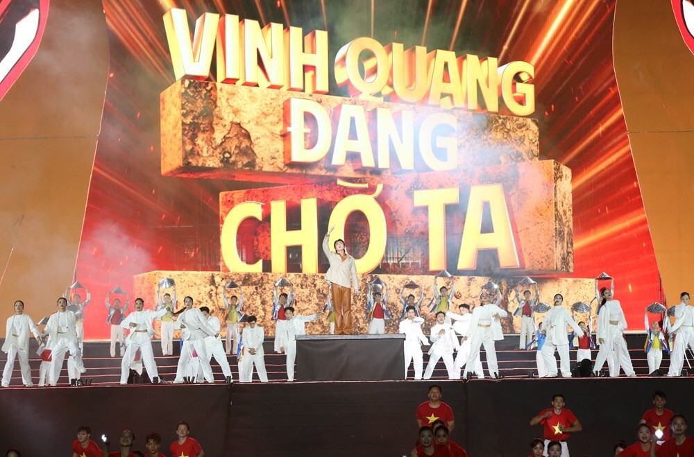 Đòn bẩy để nghệ thuật biểu diễn “bùng nổ” - ảnh 1