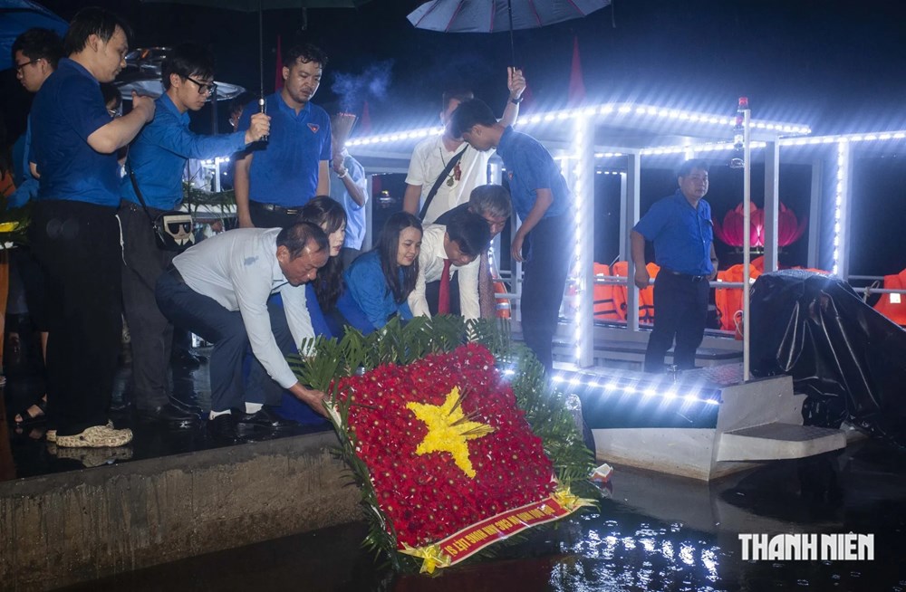 Chi Đoàn Cục Bản quyền tác giả tham gia chương trình chuỗi hoạt động tri ân tại tỉnh Quảng Trị nhân Kỷ niệm 79 năm Ngày Thương binh - Liệt sĩ (27/7/1947 - 27/7/2026) - ảnh 3