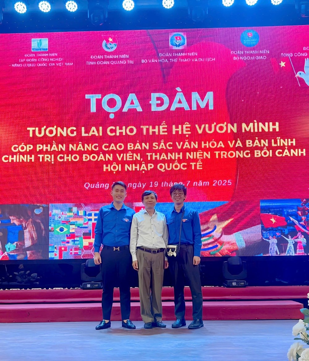 Đoàn TNCS Hồ Chí Minh Cục Bản quyền tác giả tham gia hành trình “Chuyến tàu Thanh niên — Về nguồn” - ảnh 2