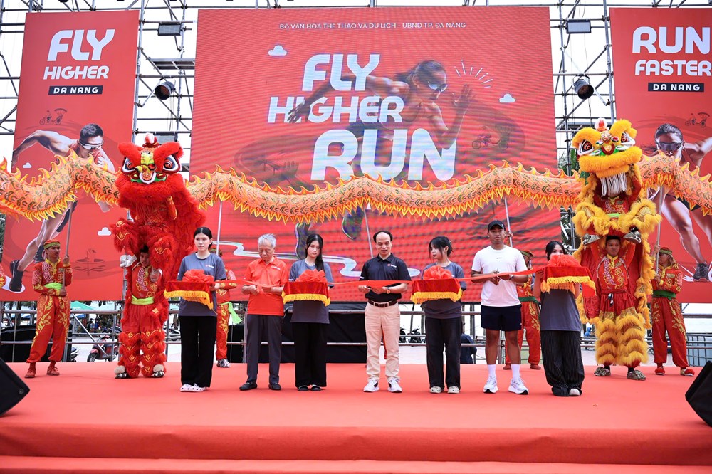 Khai mạc Giải chạy Chào mừng ngày Sở hữu trí tuệ thế giới 2026 - AirAsia RedRun Đà Nẵng 2026 - ảnh 1