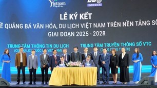 Ký kết hợp tác phát triển Văn hóa số và bảo hộ bản quyền
