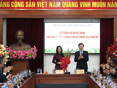 Phó Chánh Văn phòng Thường trực Văn phòng Trung ương Đảng Lâm Thị Phương Thanh giữ chức Thứ trưởng Thường trực Bộ VHTTDL